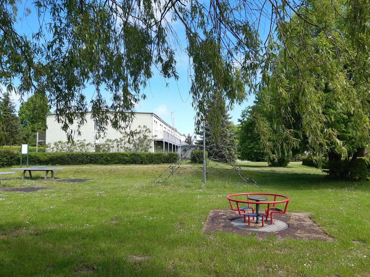 Nalu Glamp Hotel Ujście-Darłowskie Eksteriør billede